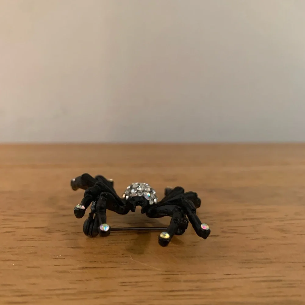 Spider Brooch Pin Black with Rhinestones